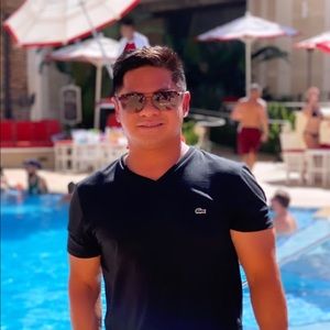 Meet your Posher, Huy